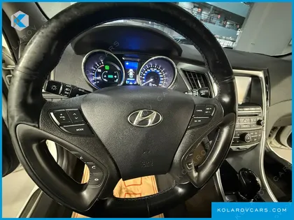 HYUNDAI SONATA 2.0