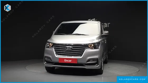 HYUNDAI STAREX VAN 3-SEATER