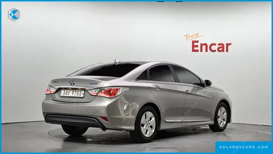 HYUNDAI SONATA 2.0