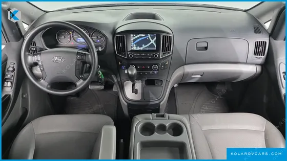 HYUNDAI STAREX WAGON 12-SEATER