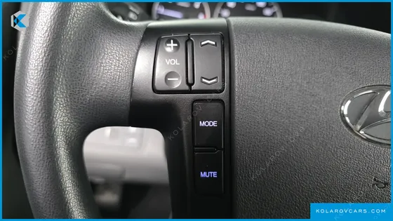 HYUNDAI STAREX WAGON 12-SEATER