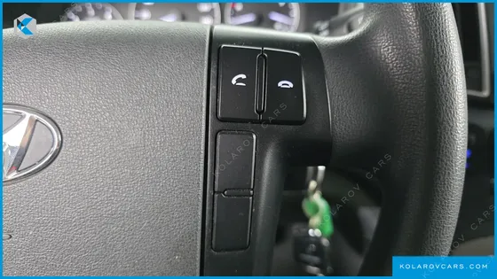 HYUNDAI STAREX WAGON 12-SEATER