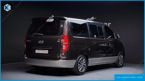HYUNDAI STAREX URBAN 9-SEATER