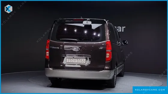 HYUNDAI STAREX URBAN 9-SEATER