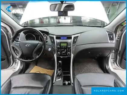HYUNDAI SONATA 2.0