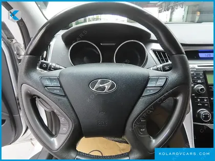 HYUNDAI SONATA 2.0