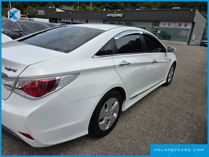 HYUNDAI SONATA 2.0