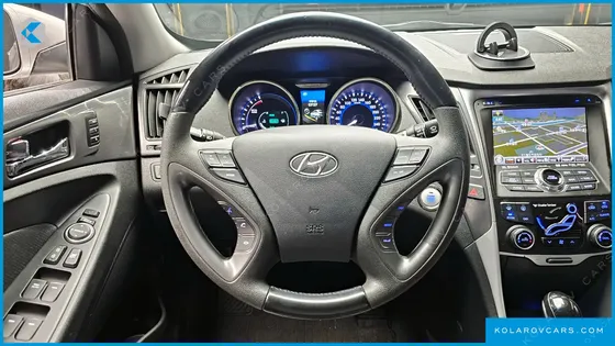 HYUNDAI SONATA 2.0