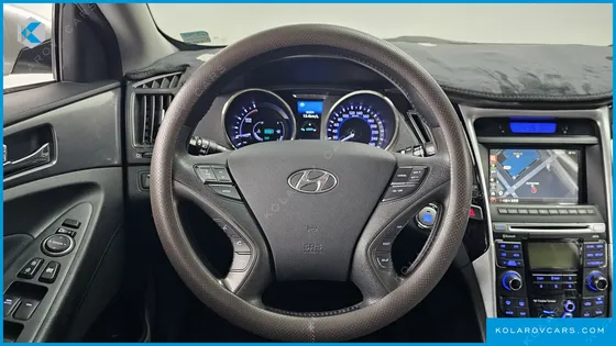 HYUNDAI SONATA 2.0