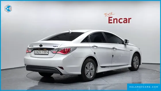 HYUNDAI SONATA 2.0