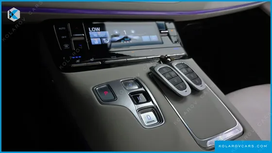 HYUNDAI GRANDEUR LE BLANC