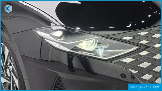 HYUNDAI GRANDEUR LE BLANC
