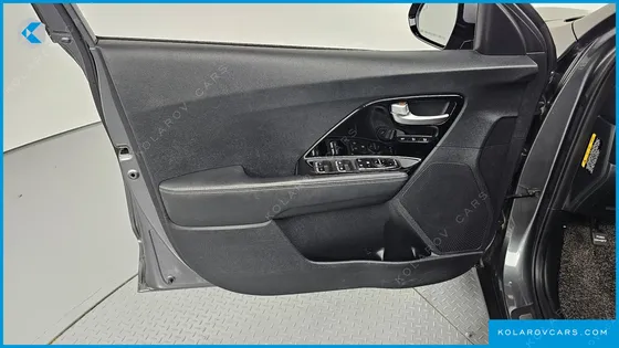 KIA NIRO NOBLESSE