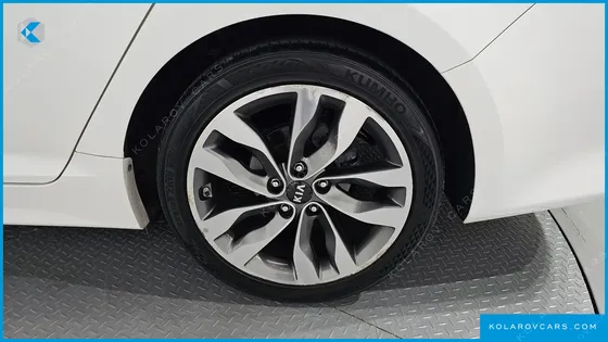 KIA K5 LUXURY