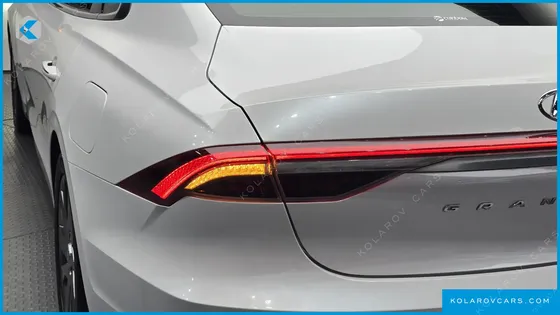 HYUNDAI GRANDEUR CALLIGRAPHY