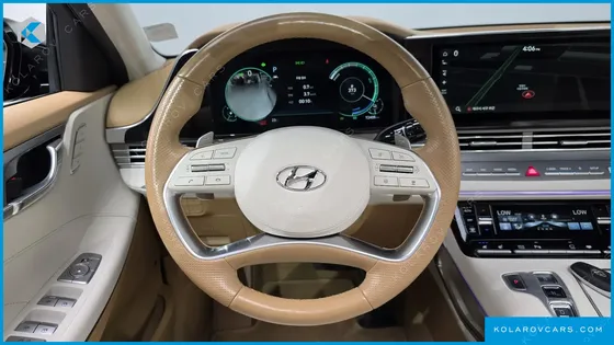 HYUNDAI GRANDEUR CALLIGRAPHY