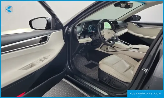 HYUNDAI GRANDEUR LE BLANC