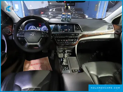 HYUNDAI ASLAN G330 PREMIUM