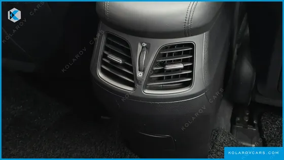 HYUNDAI ASLAN G300  MODERN