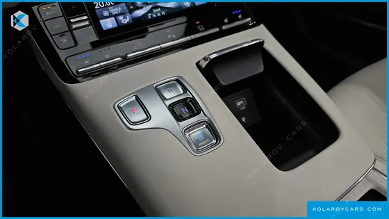 HYUNDAI GRANDEUR LE BLANC