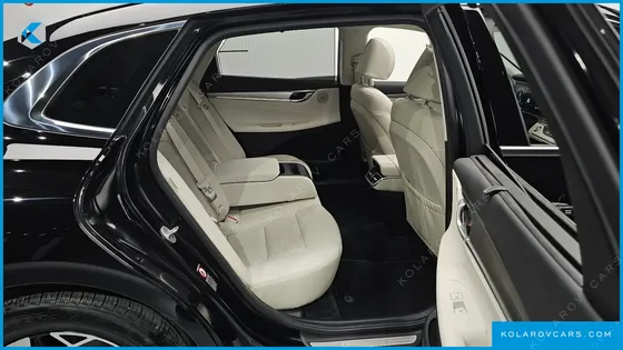 HYUNDAI GRANDEUR LE BLANC