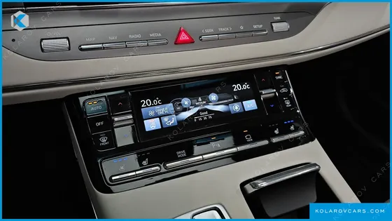HYUNDAI GRANDEUR LE BLANC