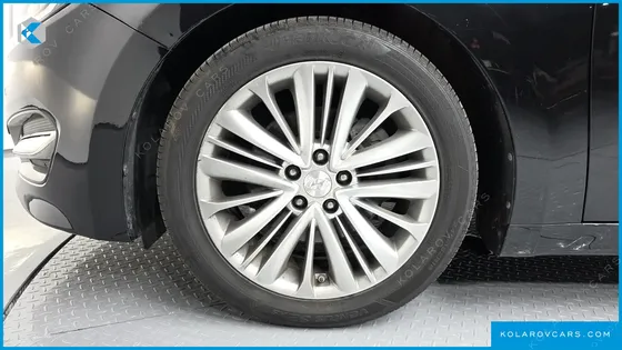 HYUNDAI ASLAN G330 PREMIUM