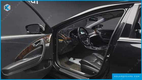 HYUNDAI ASLAN G300  MODERN