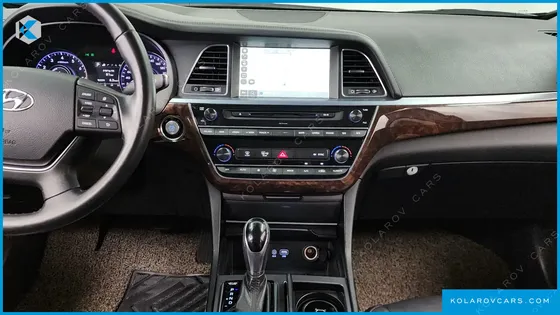 HYUNDAI ASLAN G330 PREMIUM