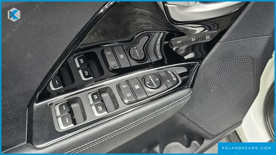 KIA NIRO NOBLESSE