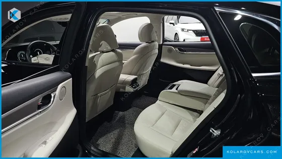 HYUNDAI GRANDEUR LE BLANC