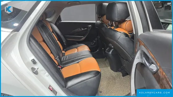 HYUNDAI ASLAN G300  MODERN