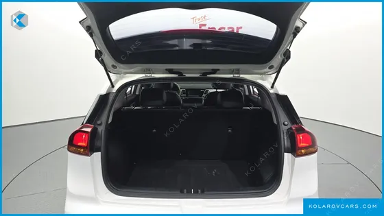 KIA NIRO LUXURY