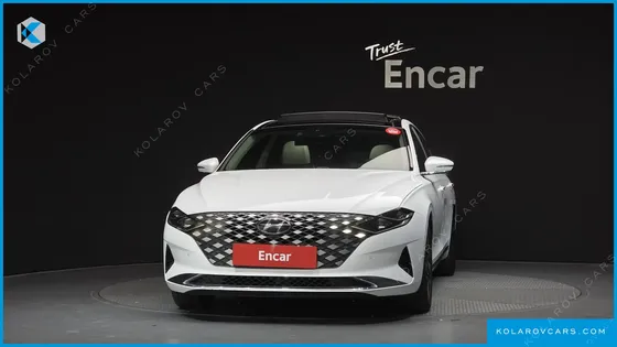 HYUNDAI GRANDEUR LE BLANC