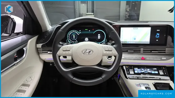 HYUNDAI GRANDEUR LE BLANC