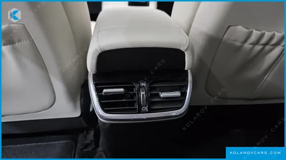 HYUNDAI GRANDEUR LE BLANC