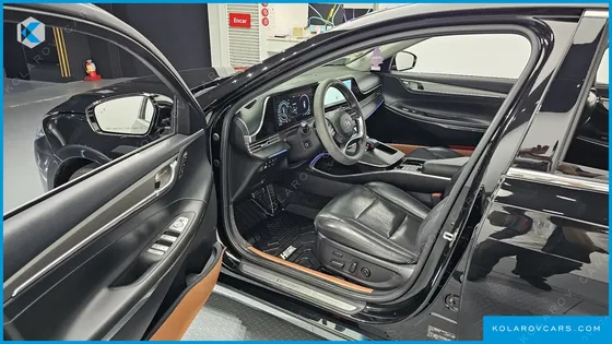 HYUNDAI GRANDEUR EXCLUSIVE