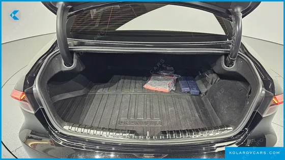HYUNDAI GRANDEUR EXCLUSIVE