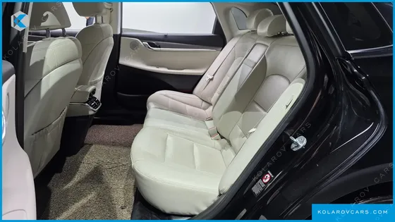 HYUNDAI GRANDEUR LE BLANC