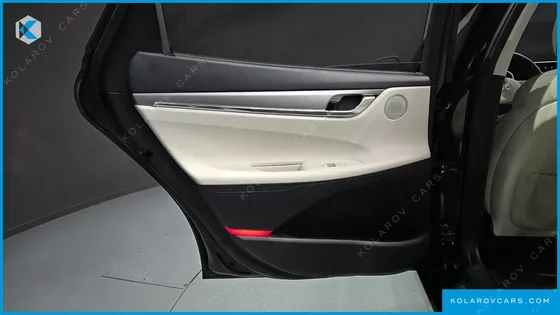 HYUNDAI GRANDEUR LE BLANC