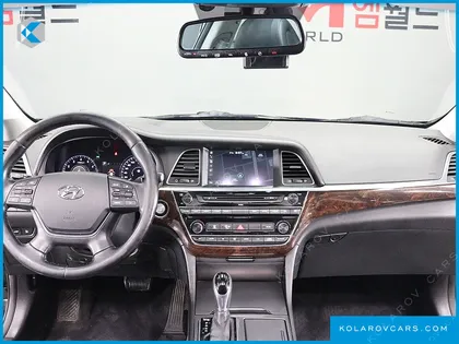 HYUNDAI ASLAN G300  MODERN