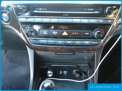HYUNDAI ASLAN G300 MODERN SPECIAL