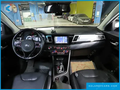 KIA NIRO PRESTIGE