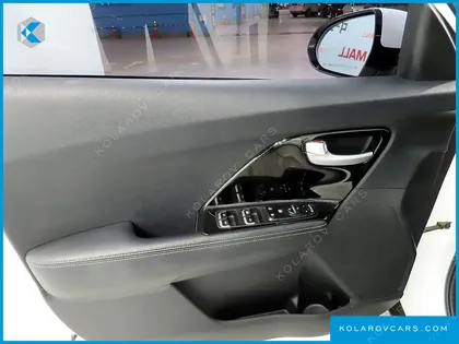 KIA NIRO PRESTIGE