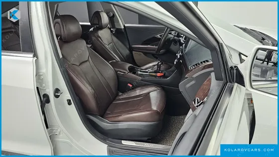 HYUNDAI ASLAN G300  MODERN