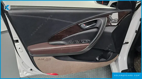 HYUNDAI ASLAN G300  MODERN