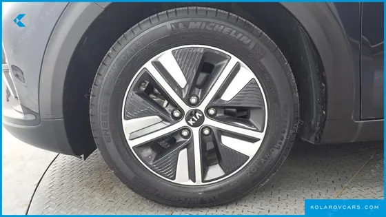 KIA NIRO NOBLESSE