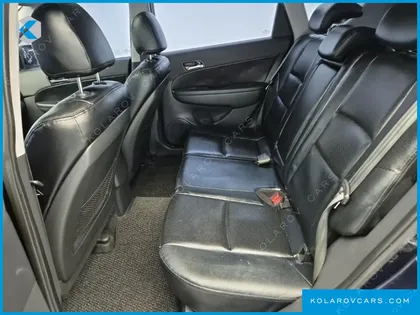 HYUNDAI I30 1.6 VVT LUXURY