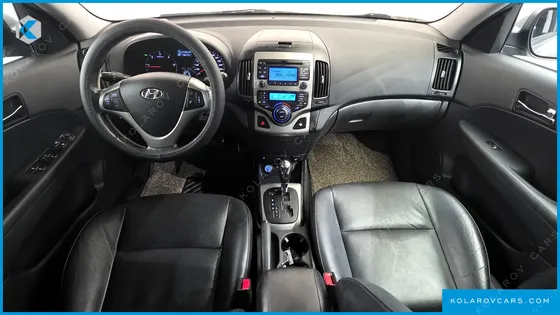HYUNDAI I30 1.6 VGT LUXURY