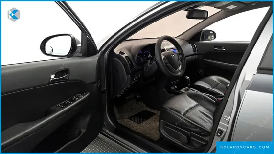 HYUNDAI I30 1.6 VGT LUXURY